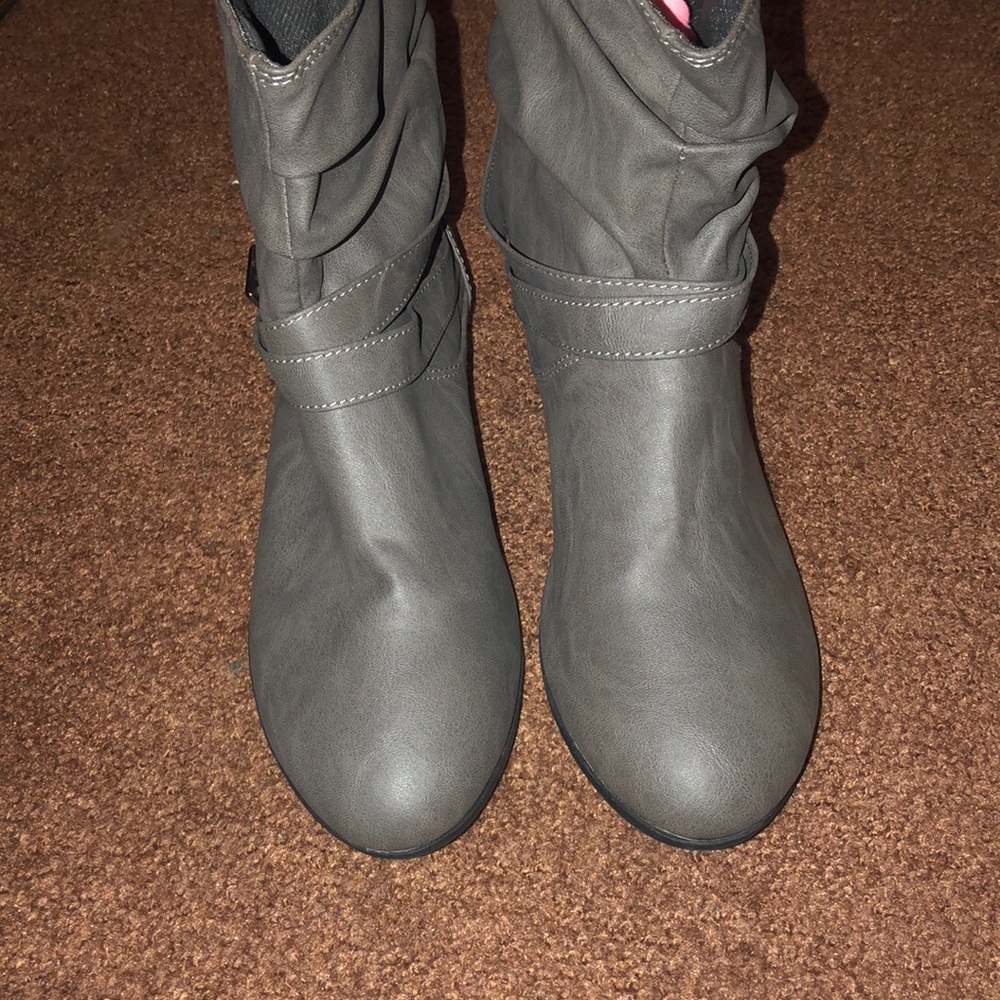 Gray boots